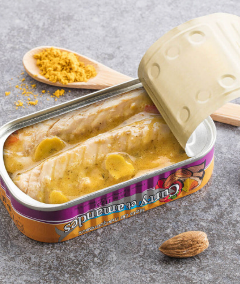 Makrelenfilets mit Curry & Mandeln