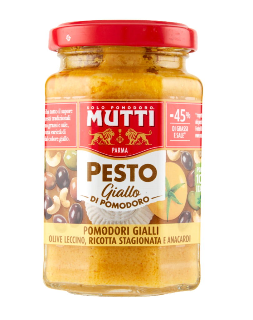 Tomatenpesto mit gelben Tomaten, Ricotta und Cashewnüssen